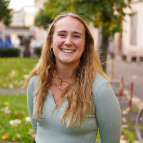 L’attribut alt de cette image est vide, son nom de fichier est Célia-290x290.jpg.